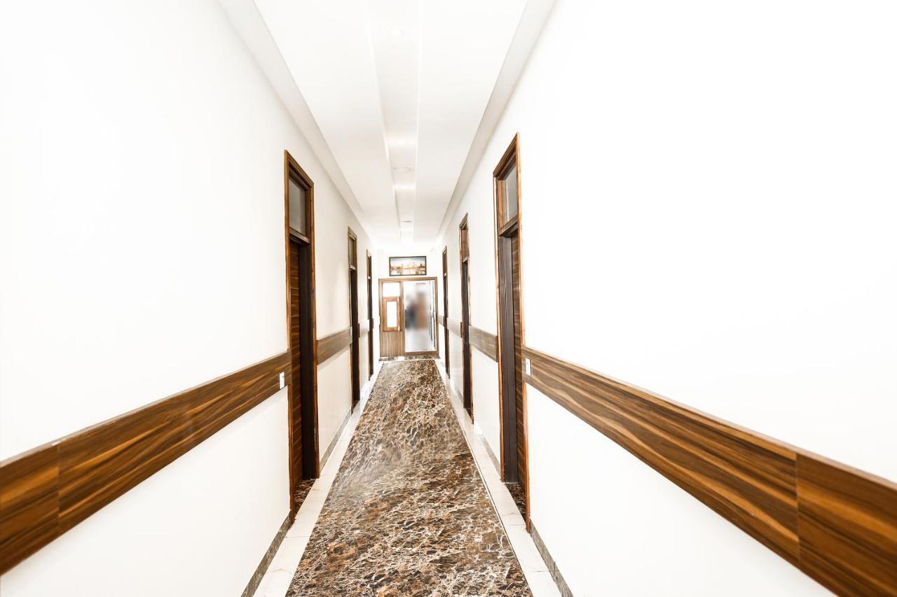 Hotel Woodcrest Zirakpur - Best Family Hotel By - A Unit Of Sidham Group Esterno foto
