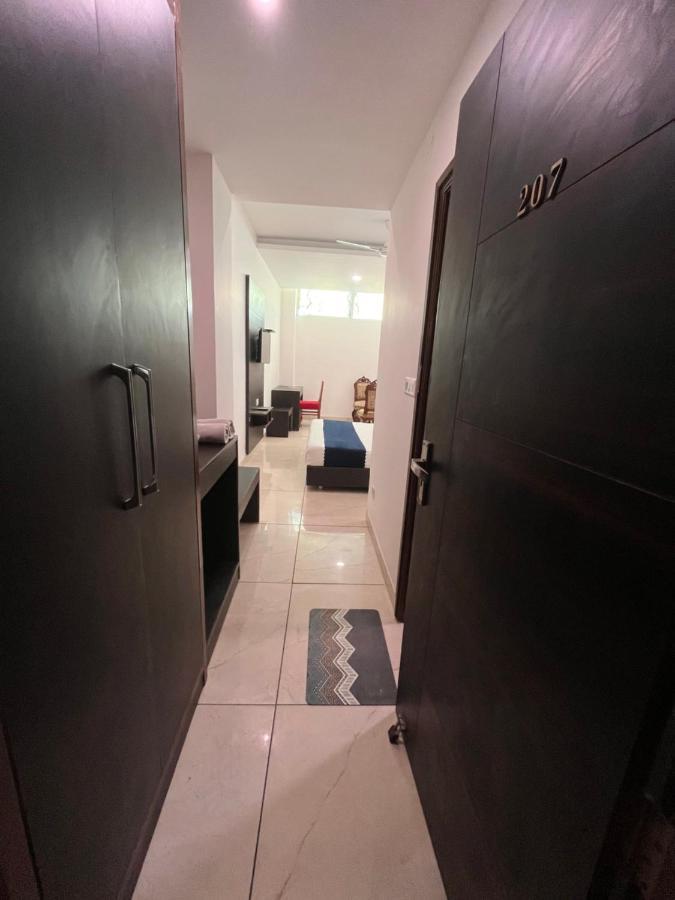 Hotel Woodcrest Zirakpur - Best Family Hotel By - A Unit Of Sidham Group Esterno foto
